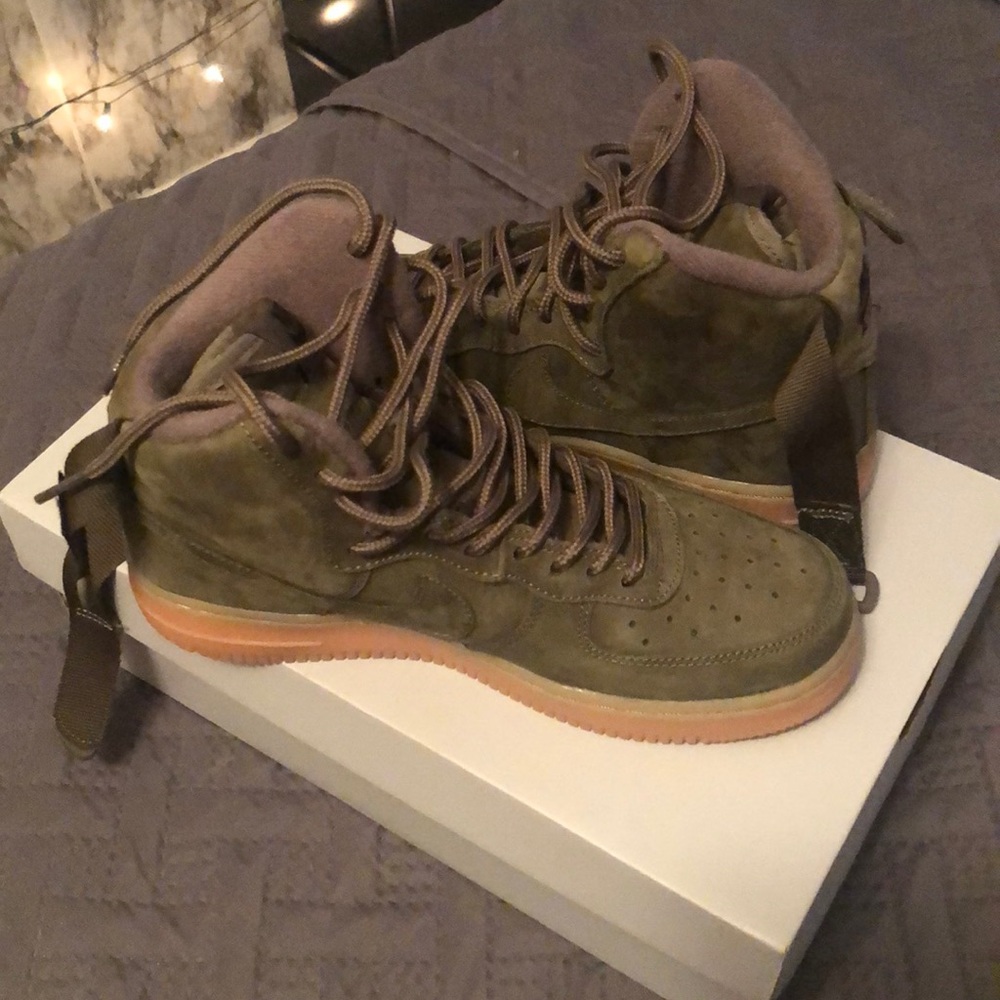 Air Force 1 High WB (GS)